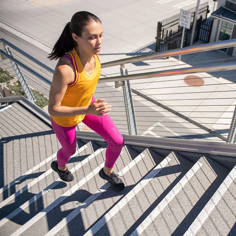 Outdoor Research Echo Tank Women 12 Outdoor Research Echo Tank Women - Image 12