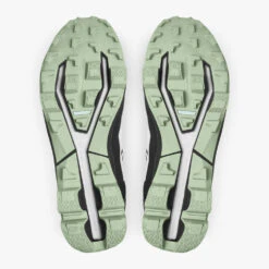 On Cloudventure Peak Men 22 On Cloudventure Peak Men -Edelrid Shop 34.99002 cloudventure peak ss22 white leaf m g3