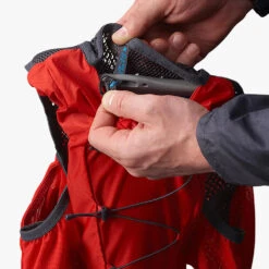 Salomon Soft Reservoir 13 Salomon Soft Reservoir -Edelrid Shop LC1916300 5 GHO SOFTRESERVOIR2L ClearBlue.png.cq5dam.web .1200.1200 1024x1024 812d910c 104b 4784 9af1 68fd800e41f9