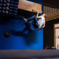 Y&Y Vertical Board One -Edelrid Shop Verticalboard Au Perchoir 1x1 13 1800x1800 e6f003a1 900d 4ab9 8107 229c8f55a9a3