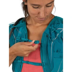 Osprey Dyna 15 With Reservoir -Edelrid Shop dyna15wres s22 detail4 verdigrisgreen