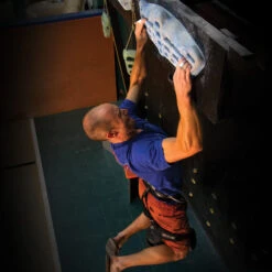 Metolius Simulator 3D Hangboard -Edelrid Shop ryan training ad