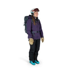 Osprey Sopris 40 Ski Pack -Edelrid Shop sopris40 f21 onbody1 tungstengrey